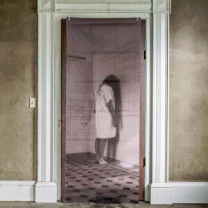 Horror Krankenhaus Türdeko 80x200 cm