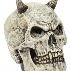 Gehörnter Totenkopf mit Teufelshörnern