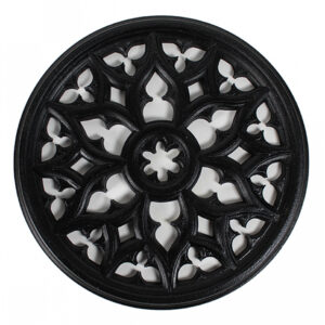 Black Victor Gothic Window 19cm Ø