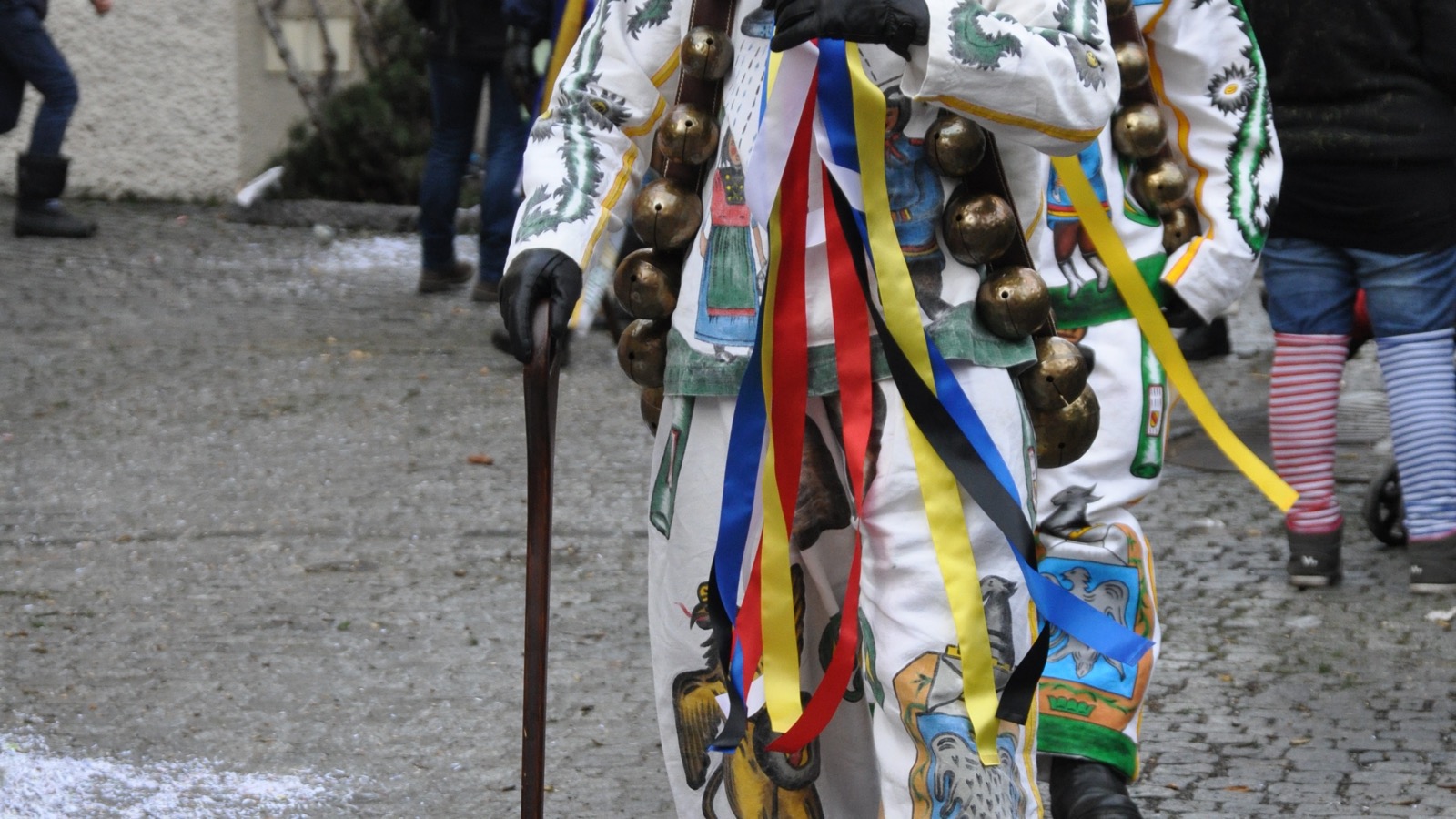 Narro im traditionellen Häs der Narrenzunft Bad Dürrheim